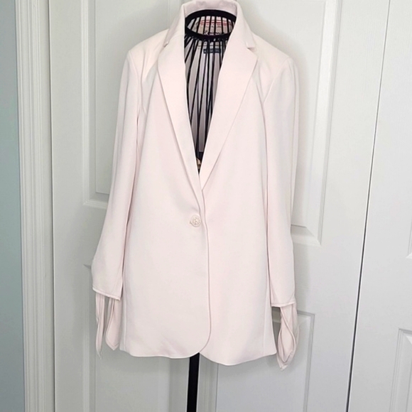 ANTHROPOLOGIE Cartonnier  Pale Pink Blazer with Tie Cuffs Size 2 NWT - Picture 3 of 9